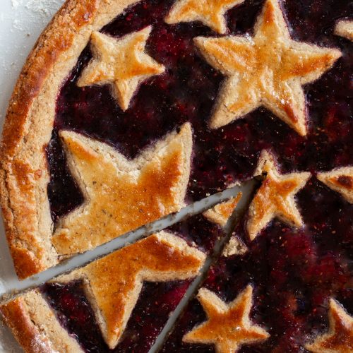 Linzer Torte Linzer Torte angeschnitten
